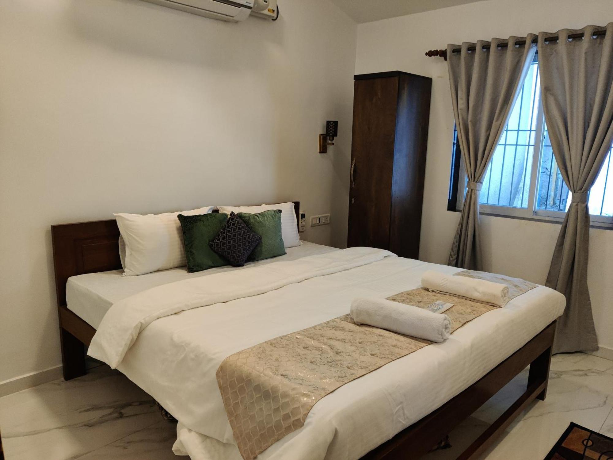 Whitehouse Homestay By Oxystays Hospitality Алібаґ Екстер'єр фото
