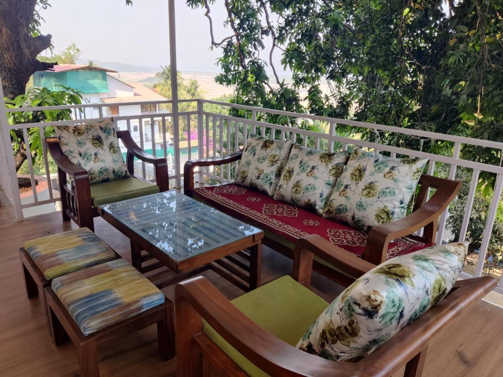 Whitehouse Homestay By Oxystays Hospitality Алібаґ Номер фото
